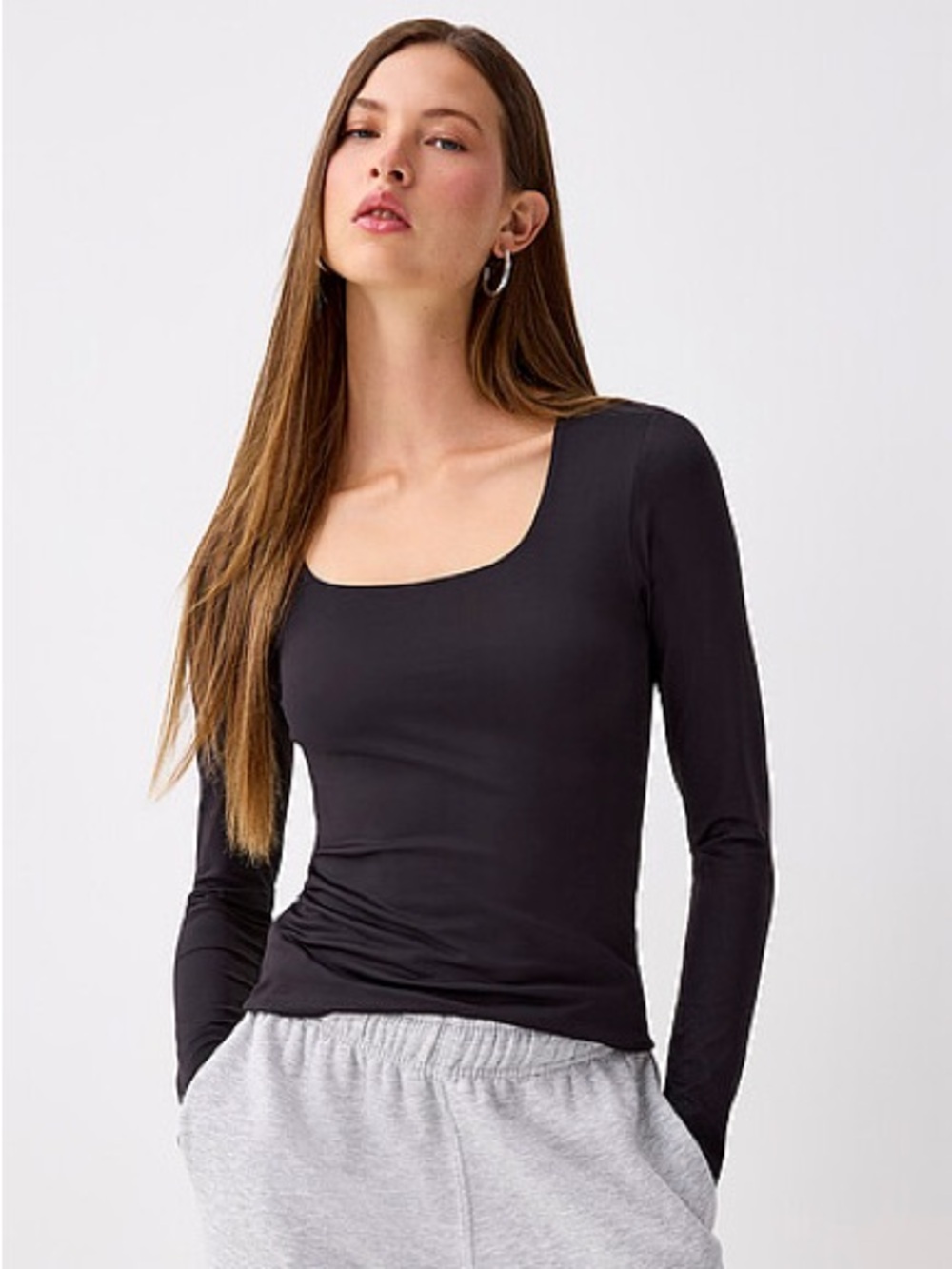 Second Skin Square Neck Fitted Long Sleeve Top 🖤